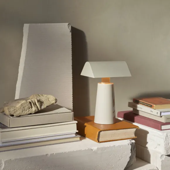 Lampe De Table Caret Mf1 H 22Cm - Gris Soie