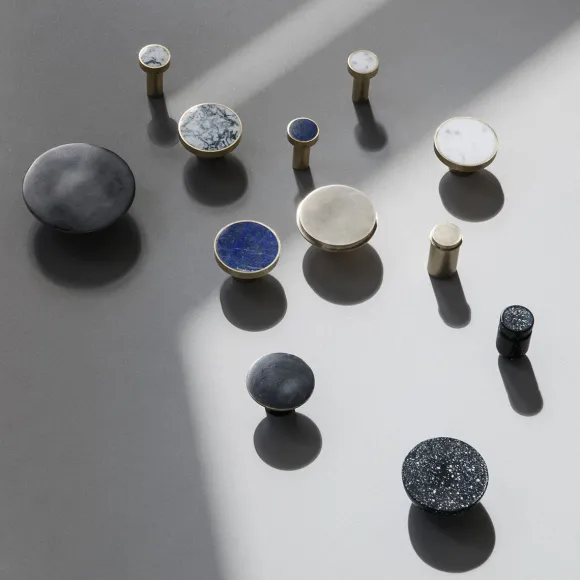 Patere Flat Circle Noir Pm