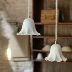 Suspension Lili En Porcelaine Biscuit - O 13 Cm