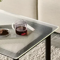 Table Basse Kofi Chene Massif Noir & Verre Roseau Clair - L 100 X L 100 X H 36 Cm