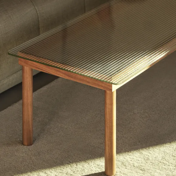 Table Basse Kofi Noyer Massif & Verre Roseau Transparent - L 140 X L 50 X H 36 Cm