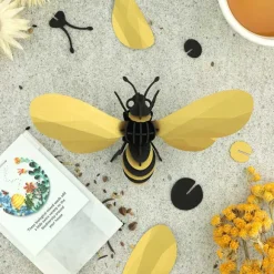 Trophee Origami Abeilles Ailes Dorees