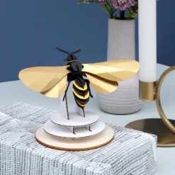 Trophee Origami Guepe - Ailes Dorees